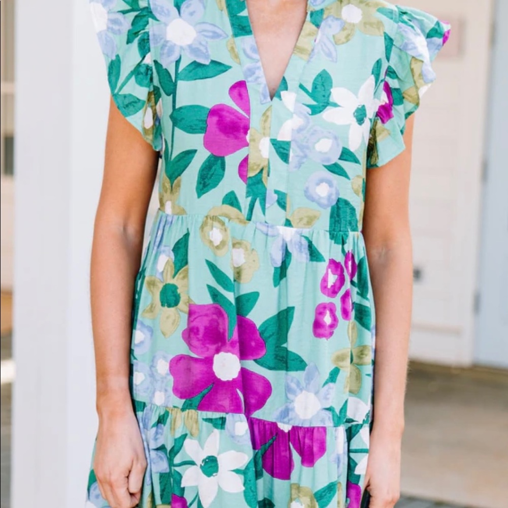 BNWT Sage Green Floral Midi Dress